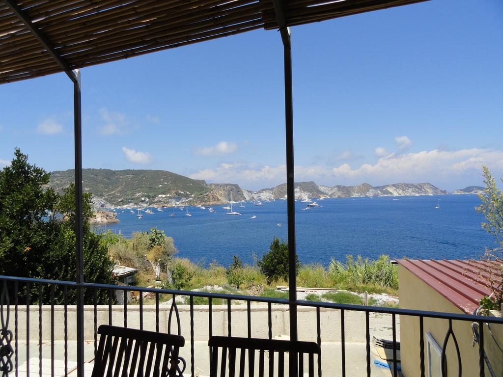 Chiaia Apartments Ponza Rum bild