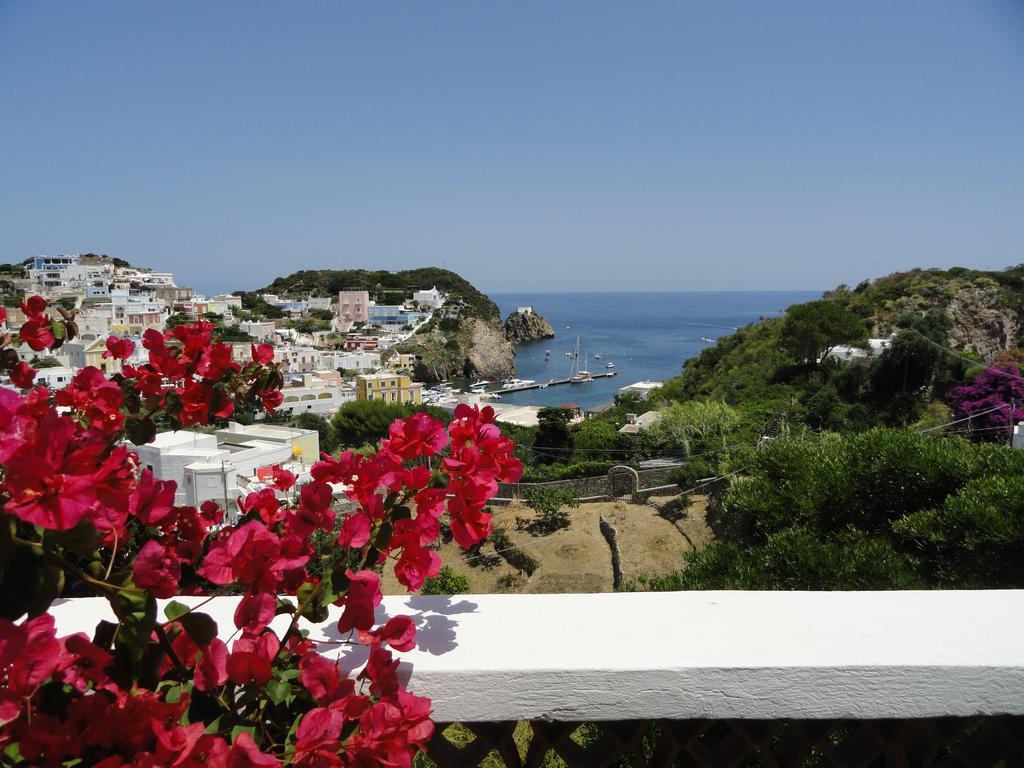 Chiaia Apartments Ponza Exteriör bild