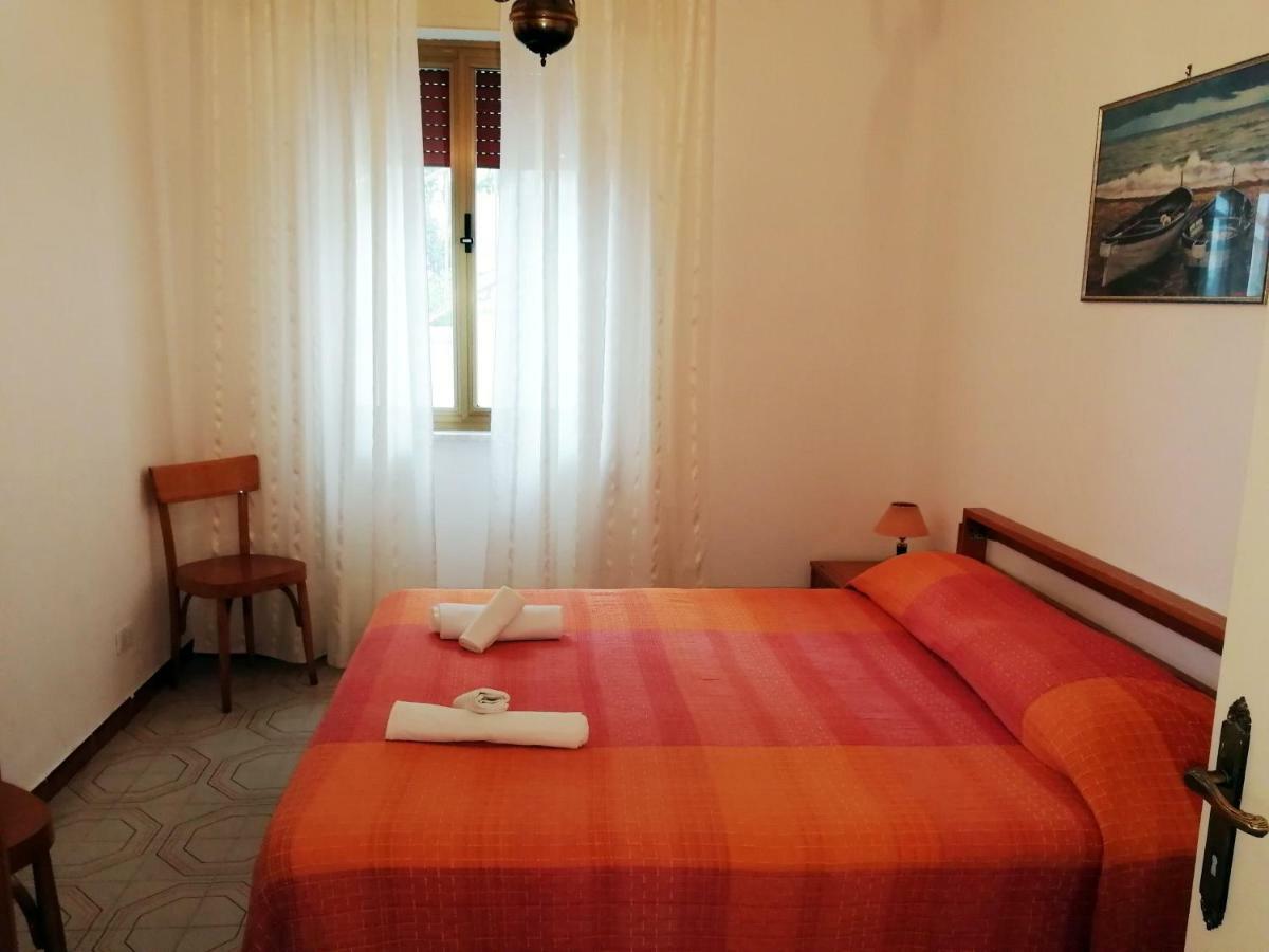 Chiaia Apartments Ponza Exteriör bild