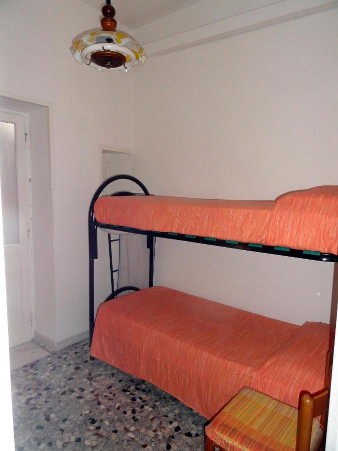 Chiaia Apartments Ponza Exteriör bild